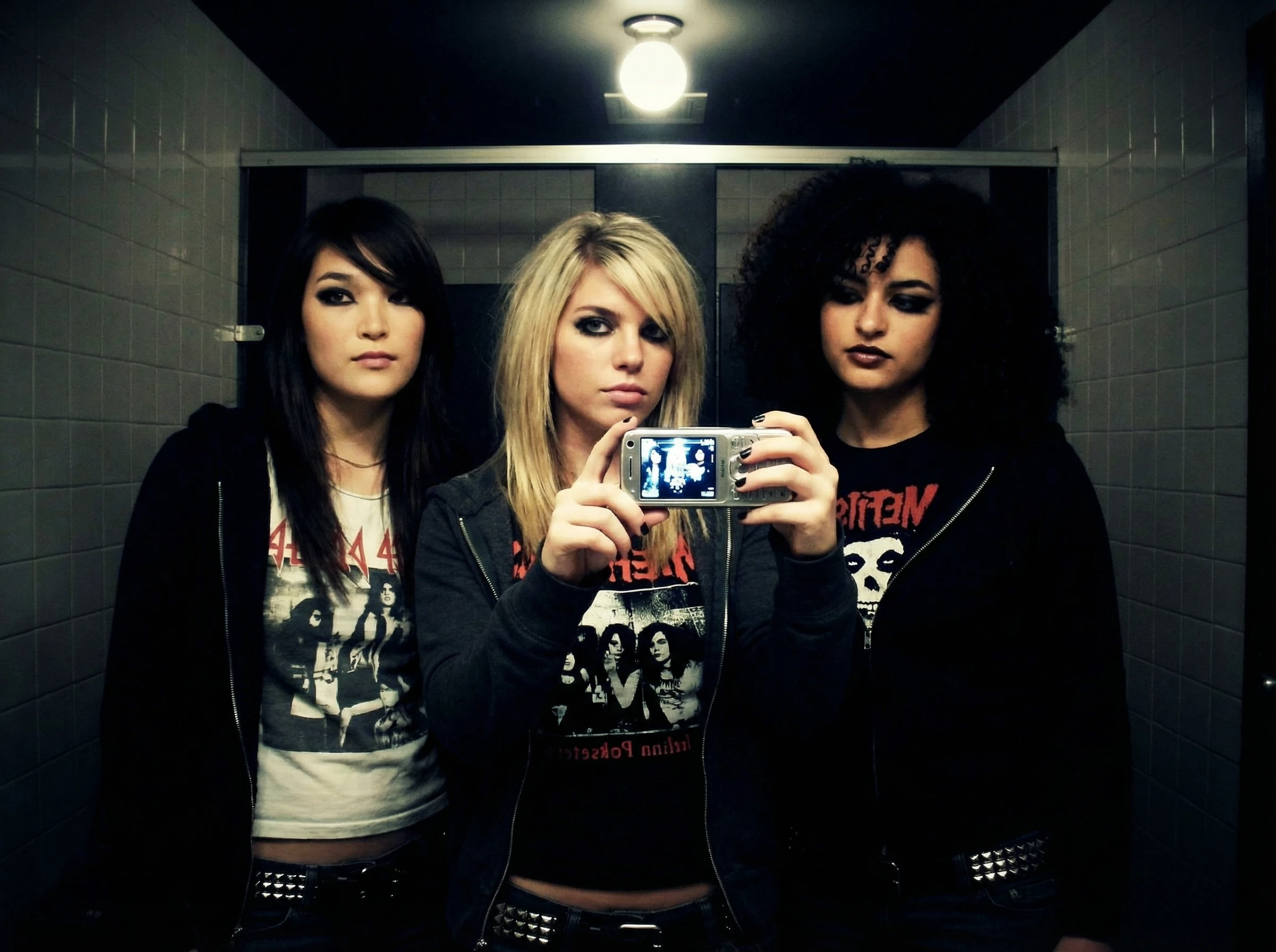 Top 8 Forever — MySpace Era Photo Pack AI photo booth theme